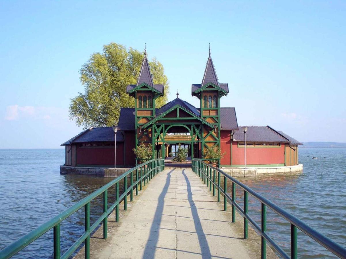 Holiday Home In Keszthely/Balaton 39648 Экстерьер фото