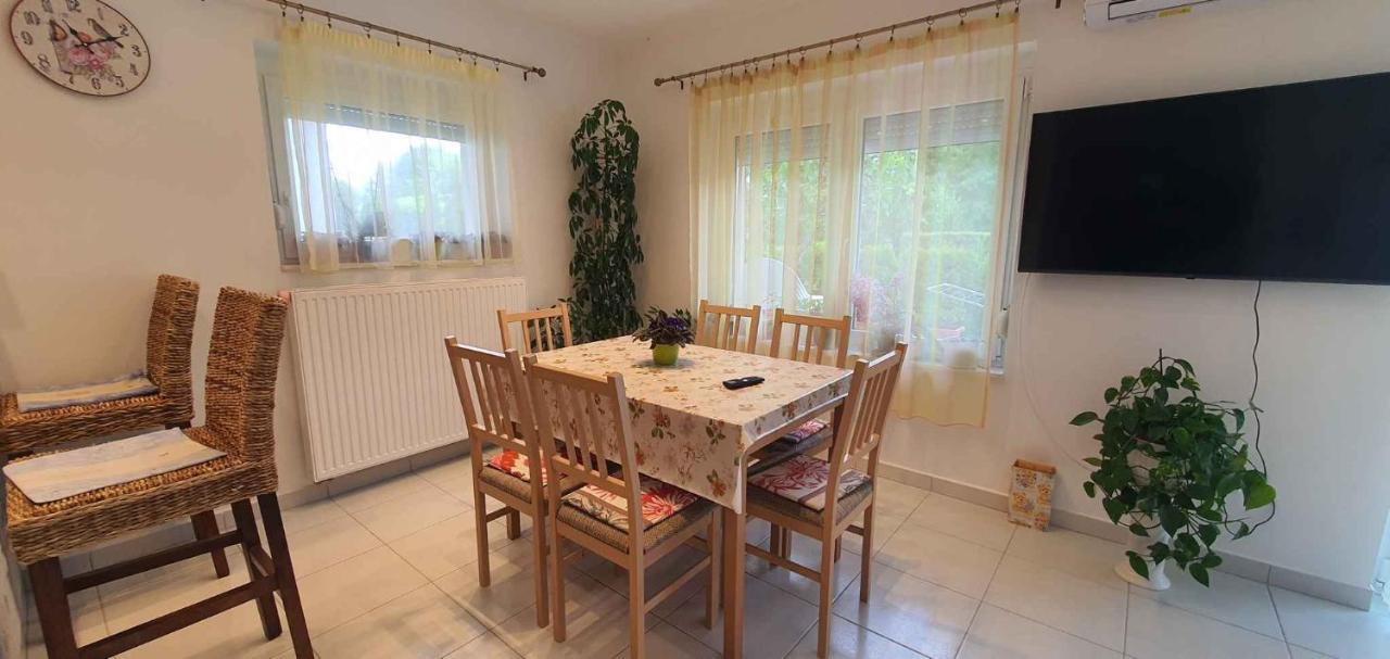 Holiday Home In Keszthely/Balaton 39648 Экстерьер фото