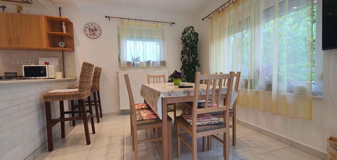 Holiday Home In Keszthely/Balaton 39648 Экстерьер фото
